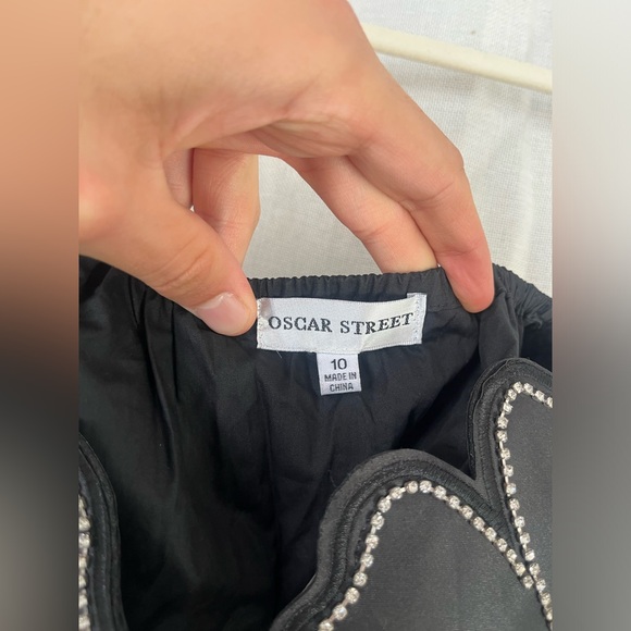 Cropped flower detail top - Picture 3 of 3